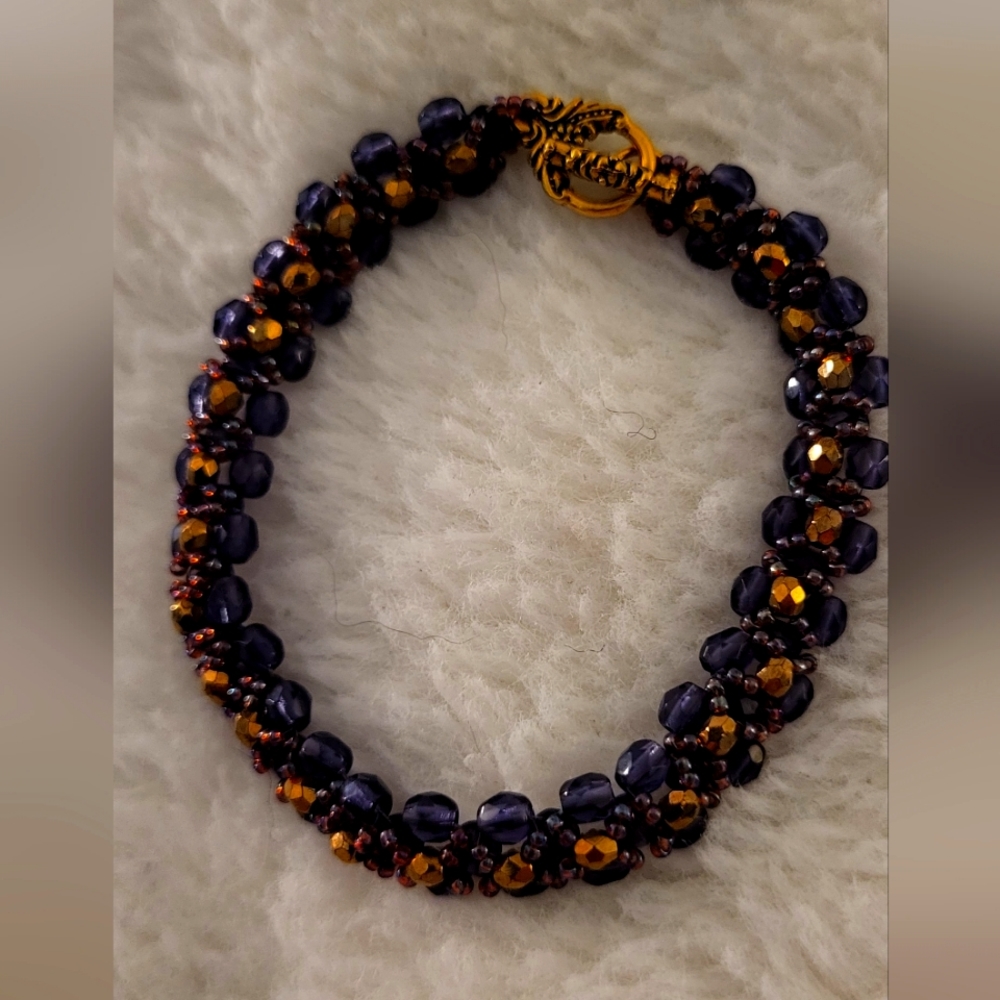X's and O's Handmade Bracelet